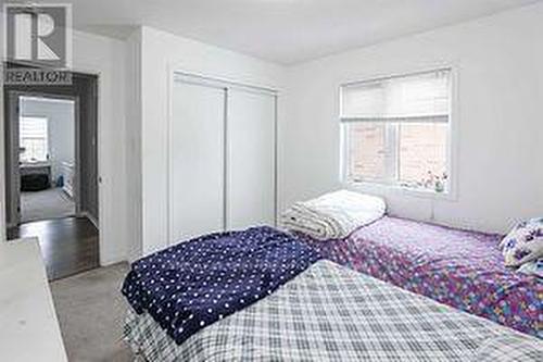 Bsmt - 7977 Hackberry Trail, Niagara Falls, ON - Indoor Photo Showing Bedroom