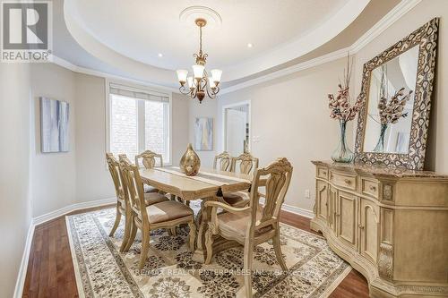 3303 Fox Run Circle, Oakville, ON - Indoor Photo Showing Dining Room