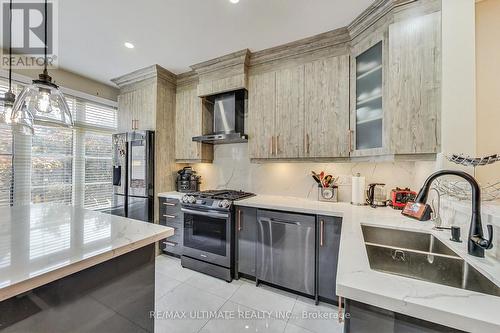 81 Cormier Heights, Toronto, ON - Indoor Photo Showing Kitchen With Double Sink With Upgraded Kitchen