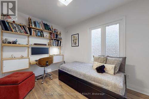 530 Silverthorn Avenue, Toronto, ON - Indoor Photo Showing Bedroom