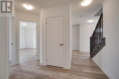 1208 Tanbark Avenue, Oakville, ON - Indoor Photo Showing Other Room