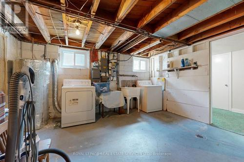1362 Pharmacy Avenue, Toronto, ON - Indoor Photo Showing Laundry Room