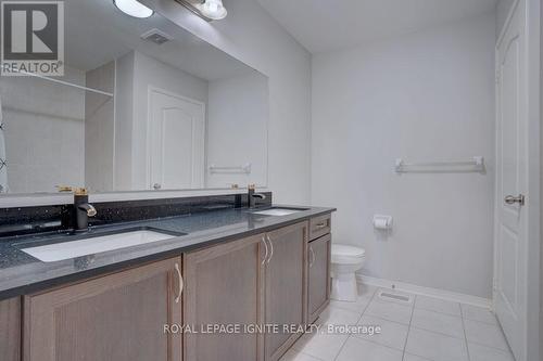 1421 Rennie Street, Oshawa, ON - Indoor Photo Showing Bathroom