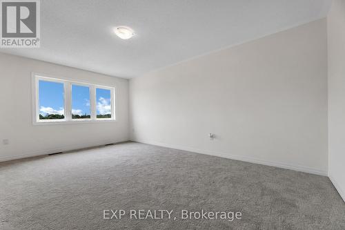 191 Flood Avenue, Clarington, ON - Indoor Photo Showing Other Room