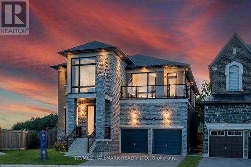 110 Conklin Crescent, Aurora, ON - Outdoor With Balcony With Facade