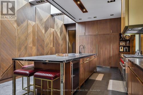 10320 Pine Valley Drive, Vaughan (Vellore Village), ON - Indoor Photo Showing Kitchen