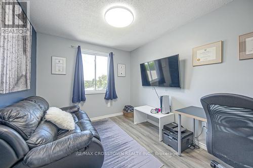 54 Knicely Road, Barrie, ON - Indoor