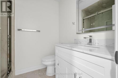 94 Hesp Drive W, Caledon (Bolton West), ON - Indoor Photo Showing Bathroom