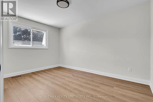 94 Hesp Drive W, Caledon (Bolton West), ON - Indoor Photo Showing Other Room