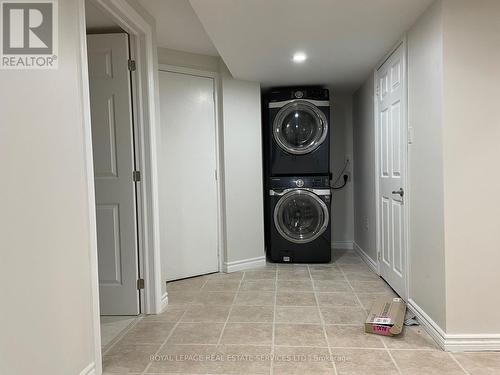 Bsmt - 5202 Ruperts Gate Drive, Mississauga, ON - Indoor Photo Showing Laundry Room