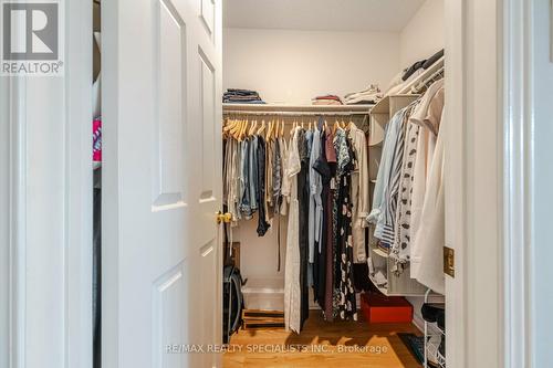105 Gatwick Drive, Oakville, ON - Indoor With Storage