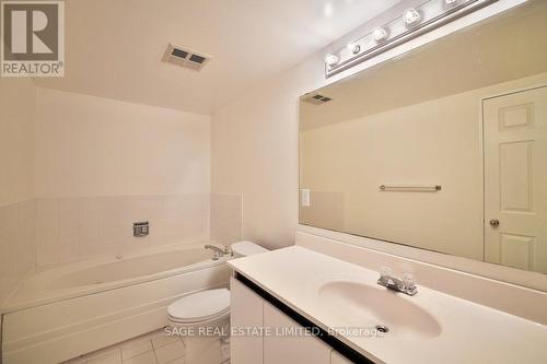 601 - 7905 Bayview Avenue, Markham, ON - Indoor Photo Showing Bathroom