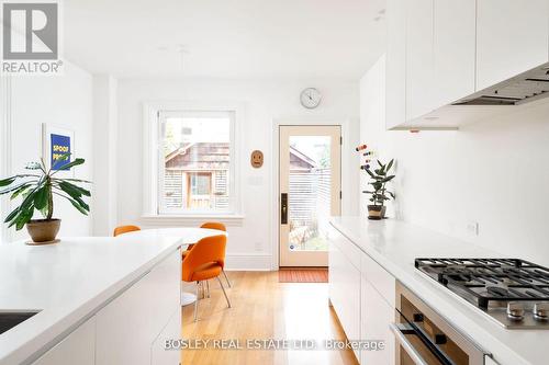 29 Beaconsfield Avenue, Toronto, ON - Indoor Photo Showing Kitchen