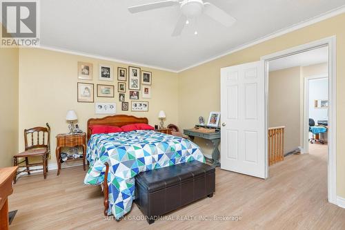 14 Mallingham Court, Toronto, ON - Indoor Photo Showing Bedroom