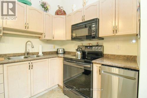 3 - 695 Whitaker Street, Peterborough, ON - Indoor Photo Showing Kitchen With Double Sink