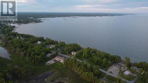 58 Lighthouse Point Rd, Thessalon, ON 