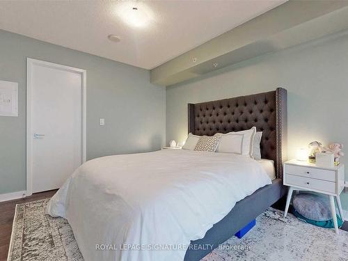 822-295 Adelaide St W, Toronto, ON - Indoor Photo Showing Bedroom