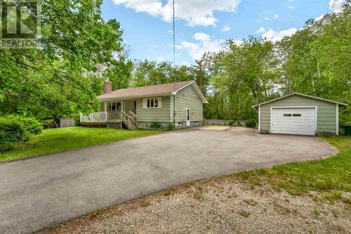 47 Riverview Drive, Shelburne, NS 