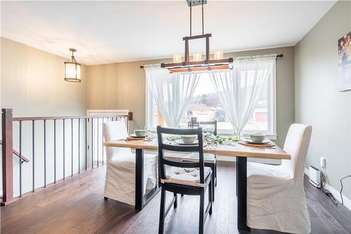 155 Marcella Crescent, Hamilton, ON - Indoor Photo Showing Dining Room