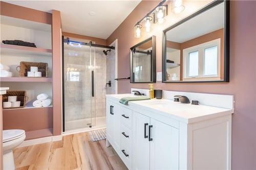 155 Marcella Crescent, Hamilton, ON - Indoor Photo Showing Bathroom