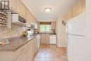 13 Daniele Avenue N, New Tecumseth, ON  - Indoor Photo Showing Kitchen 