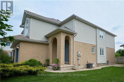 11 Gonzalez Court, Thorold, ON - Outdoor With Exterior