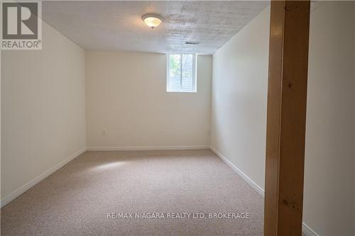 11 Gonzalez Court, Thorold, ON - Indoor Photo Showing Other Room