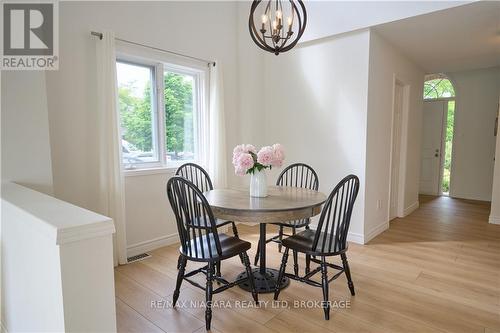 11 Gonzalez Court, Thorold, ON - Indoor Photo Showing Dining Room