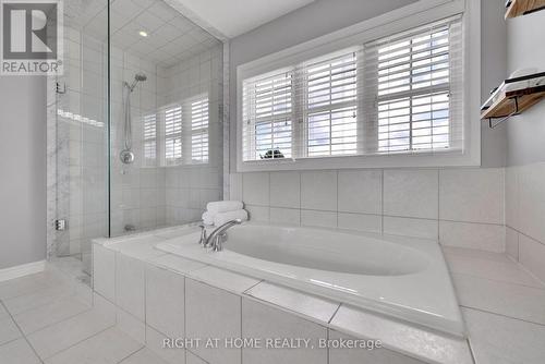 75 Wycombe Street, Whitby, ON - Indoor Photo Showing Bathroom