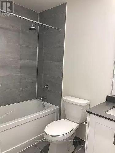 207 - 99 John Street, Toronto, ON - Indoor Photo Showing Bathroom