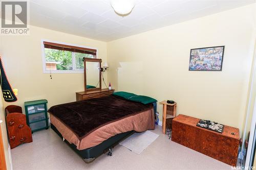 400 Lonsdale Street, Luseland, SK - Indoor Photo Showing Bedroom