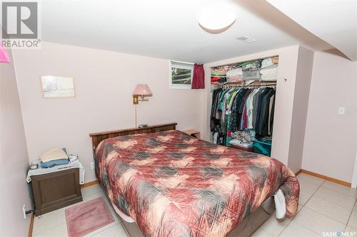 400 Lonsdale Street, Luseland, SK - Indoor Photo Showing Bedroom