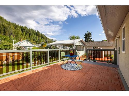 225 Ritchie Street, Kimberley, BC - Outdoor With Deck Patio Veranda With Exterior