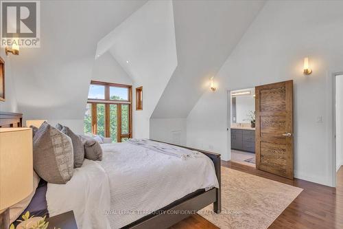 121 Horsham Avenue, Toronto, ON - Indoor Photo Showing Bedroom