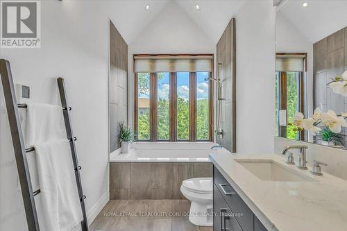 121 Horsham Avenue, Toronto, ON - Indoor Photo Showing Bathroom
