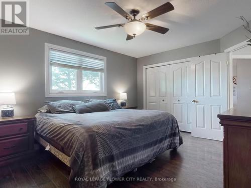 1 Fuller Drive, Haldimand, ON - Indoor Photo Showing Bedroom