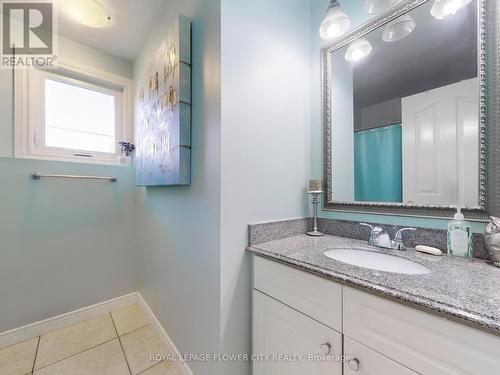 1 Fuller Drive, Haldimand, ON - Indoor Photo Showing Bathroom