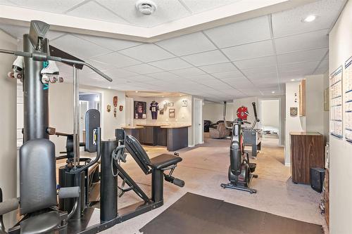 65 Dodds Road, Headingley, MB - Indoor Photo Showing Gym Room