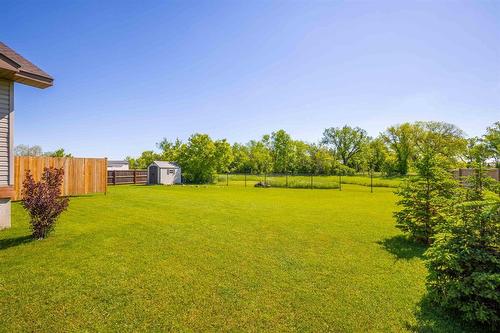 65 Dodds Road, Headingley, MB - Outdoor