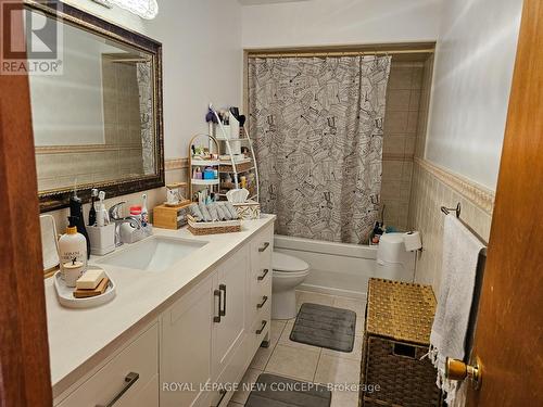 Upper - 36 James Gray Drive, Toronto, ON - Indoor Photo Showing Bathroom