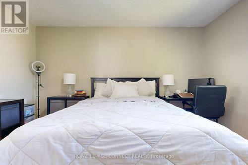 166 Harmony Road S, Oshawa, ON - Indoor Photo Showing Bedroom