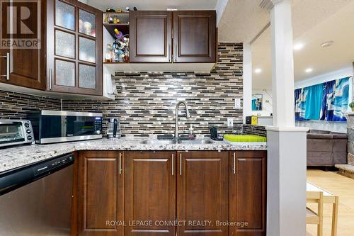 166 Harmony Road S, Oshawa, ON - Indoor Photo Showing Kitchen