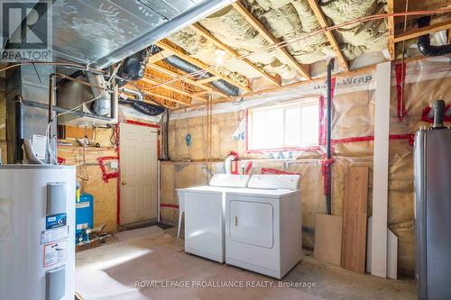 887 Zion Road, Quinte West, ON - Indoor Photo Showing Laundry Room
