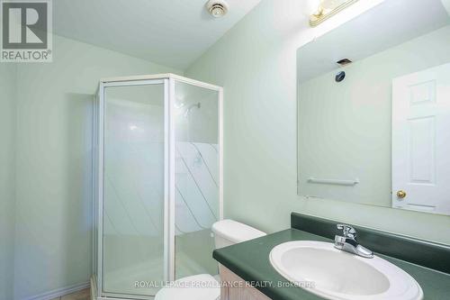 887 Zion Road, Quinte West, ON - Indoor Photo Showing Bathroom