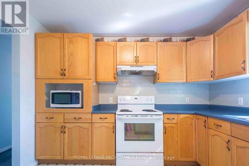 887 Zion Road, Quinte West, ON - Indoor Photo Showing Kitchen