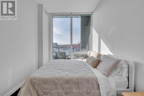 215 - 4208 Dundas Street W, Toronto, ON - Indoor Photo Showing Bedroom