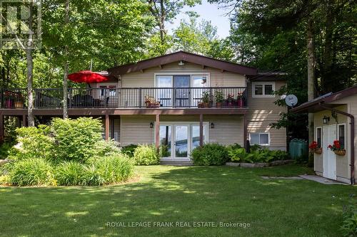 173 Adam And Eve Road, Galway-Cavendish And Harvey, ON - Outdoor With Deck Patio Veranda