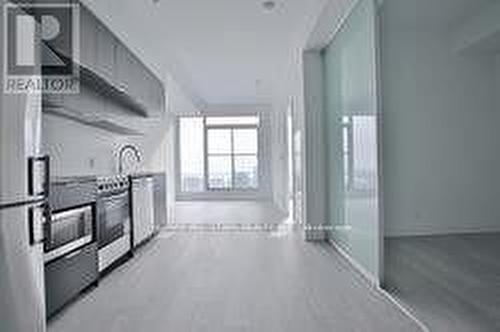 3609 - 181 Dundas Street E, Toronto, ON - Indoor Photo Showing Kitchen With Stainless Steel Kitchen
