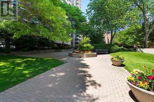 2501 - 40 Homewood Avenue, Toronto, ON - Outdoor