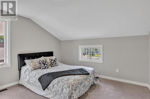 832 Crawford Drive, Peterborough, ON - Indoor